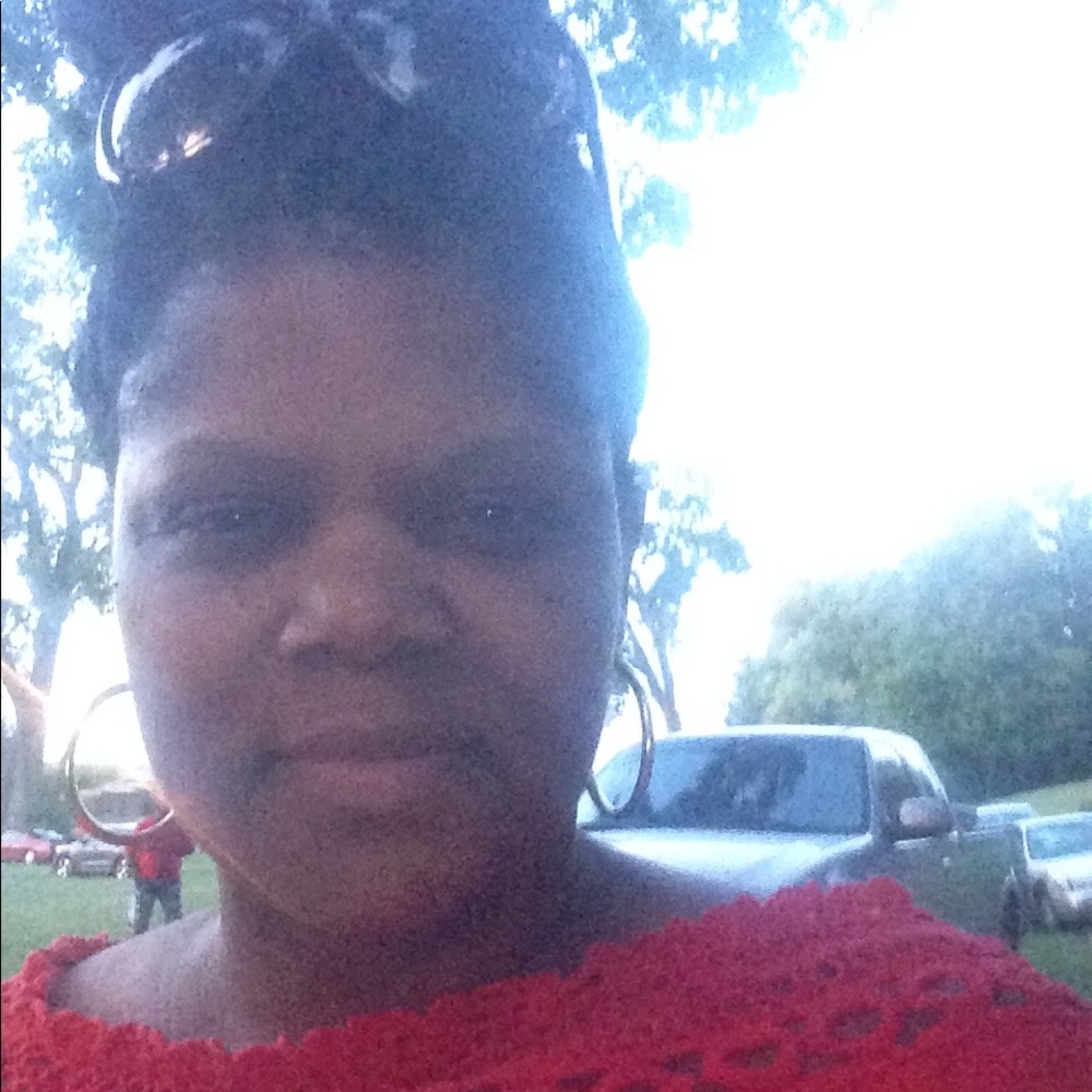 Meet your Posher, Shelonda